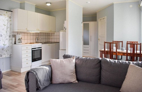 Hasslo House | Gorgeous home in Hasslö with WiFi