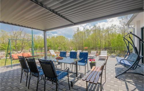 Lokvicici House | Gorgeous Home In Lokvicici With Wifi