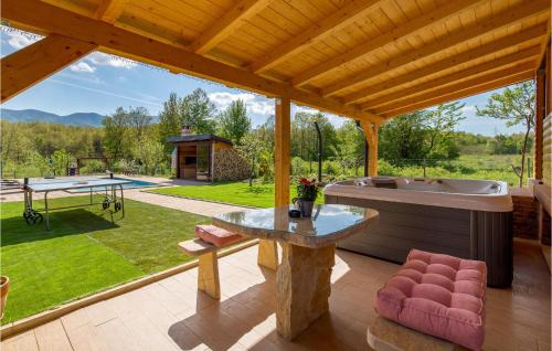 Lovinac House | Gorgeous Home In Lovinac With Sauna