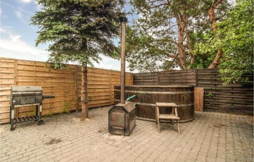 Suleczyno House | Gorgeous Home In Miciszewice With Wifi