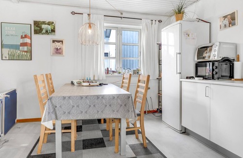 Balka House | Gorgeous home in Nexø with WiFi