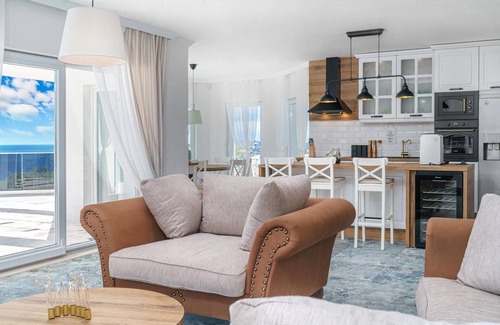 Sevid House | Gorgeous home in Sevid