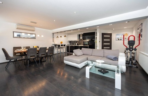 Trilj House | Gorgeous home in Trilj