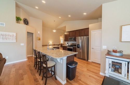 Longmont House | Gorgeous New Home - Theatre, Ping-Pong, & Stunning Mountain Views