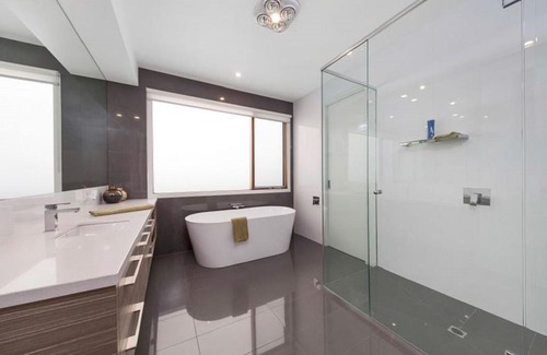 Rosebud House | Gorgeous Private Home with 4 BD and Private POOL