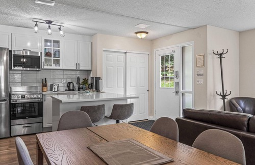 Harvie Heights House | Gorgeous Rocky Mountain Retreat Near Banff
