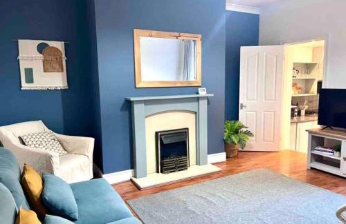 Gateshead Apartment | Gorgeous Spacious 2 Br Home 10 Mins To City