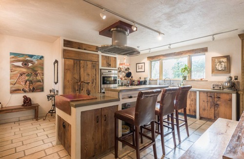 Bearsville House | Gorgeous Tuscan inspired private oasis, Heated pool, 5 min to Woodstock