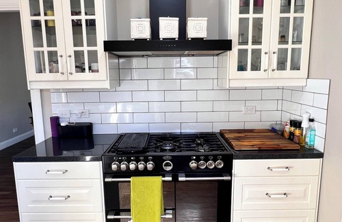 Traralgon House | Gorgeous ultra clean 3 Bedroom/2 Bathroom HomenClose to popular attractions/CBD