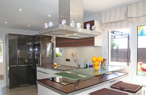 Palmanova House | Gorgeous villa with superb sea views close to the beach