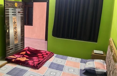 Faizabad Hotel | Goroomgo Hotel Shree Raj Luxury Homestay Ayodhya