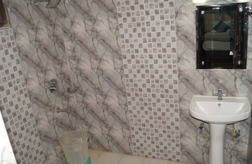 Dhanbad Hotel | Goroomgo Patiala Jharkhand