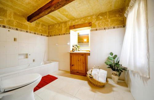 Santa Lucija Villa | Gozobreak Farmhouses