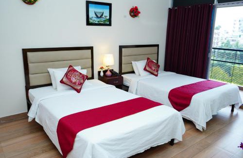 Uttara Hotel | GR MEET & GREET