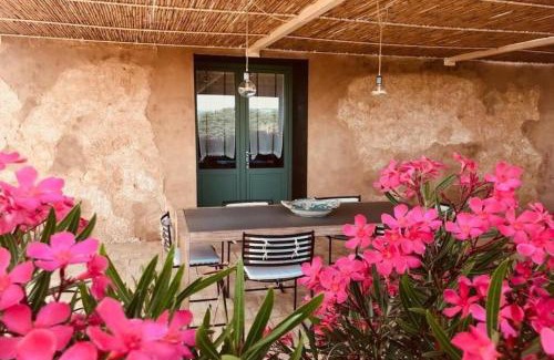 Menfi Apartment | Graffeo Häuser Haus Der Rosen