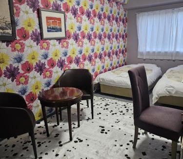 Tsubaki Onsen House | Grampus Inn Shirahama