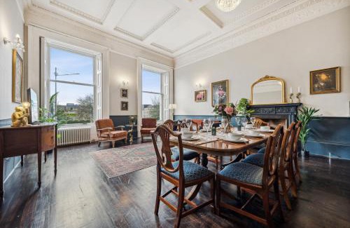 Kelvinbridge Apartment | Grand 2 Bed West End Residence