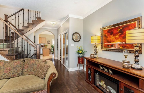 Norval House | Grand and elegant house which combines beauty and comfort in perfect harmony