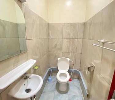 Yaounde Apartment | Grand Appartement coquet Bastos