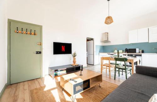 Salin-de-Giraud Apartment | Grand appartement Familiale - Camargue