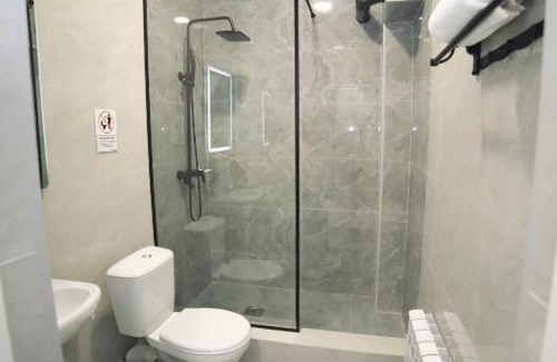 Kaztsik Hotel | GRAND AURA HOTEL