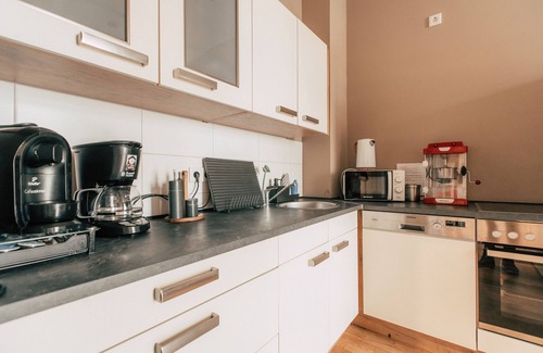 Zentrum-Ost Apartment | *Grand Boho* 4-room apartment with eat-in kitchen - Luga Homes - Townhouse