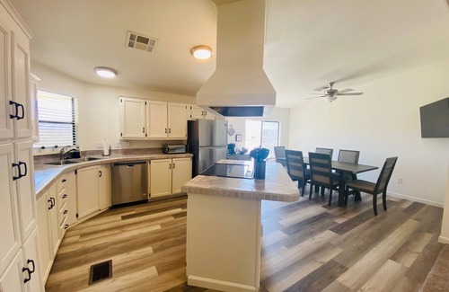 Meadview House | Grand Canyon West Vacation Home