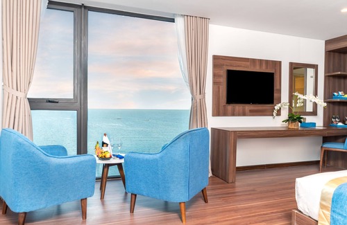 Tho Quang Beach Hotel | Grand Gold Hotel