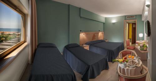 Tirrenia Hotel | Grand Hotel Continental
