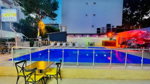 Altndag House | Grand Lavin Hotel