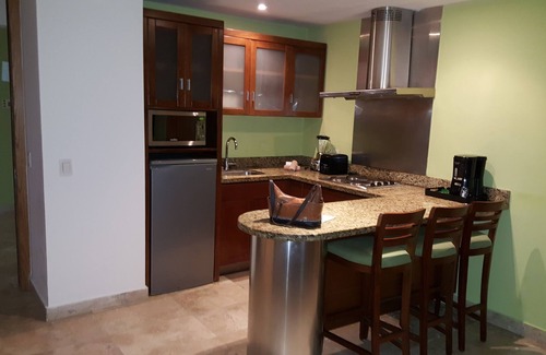 Villa Juarez House | Grand Mayan 1 bedroom w/kitchen