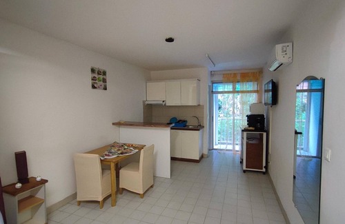 Tartane House | Grand Studio à 5 min à Pied des Plages, Commerces et Services