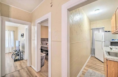 Worcester Apartment | Grand Worcester Getaway! Pets Welcome! Comfortablenn