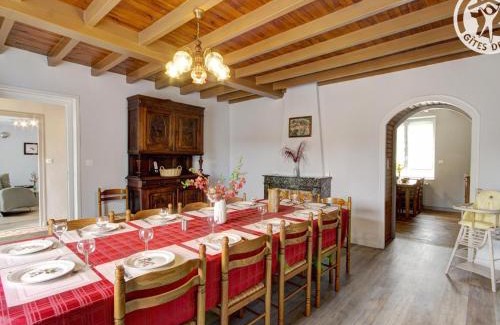 Saint-Didier-sur-Rochefort House | Grande maison familiale avec jardin et animaux admis - FR-1-496-18