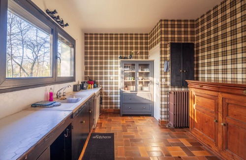 Charleville-Mezieres House | Grande Villa 20pax Avec vue Panoramique sur la Ville. A 5 min du Centre!