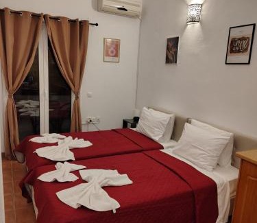 Dirfys-Messapia Apartment | Grandma's Pine Apartments