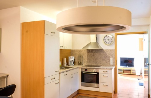 Weil am Rhein Apartment | Granny apartment · Apartment with terrace near the Swiss border