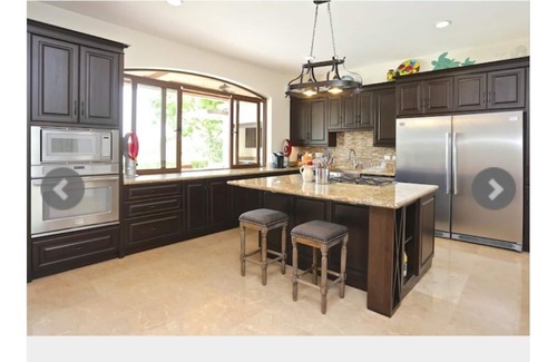 Coco House | Great Family House!