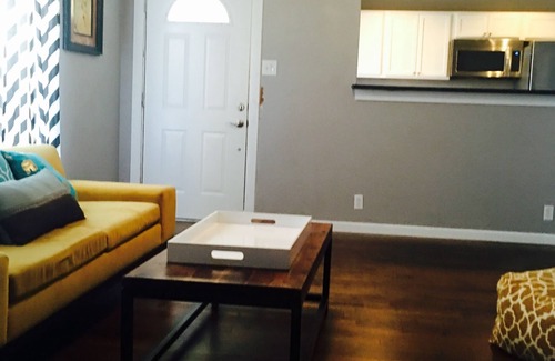 North San Antonio - SAT House | Great Location, Classy & Comfy
