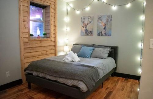 Pendleton Apartment | Great Parkside Microapartment Location AND Price