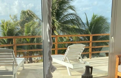 Mahahual House | Great view and Beach Club, The best place to stay!