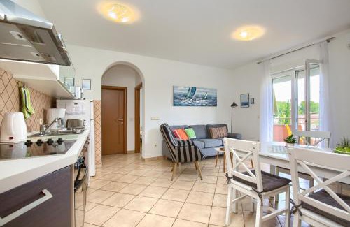 Premantura Apartment | Green House