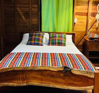 San Ignacio House | Green Jay Cabins