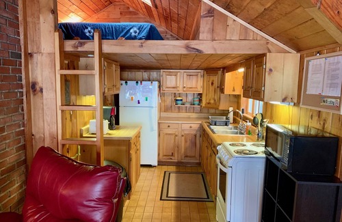Ellsworth Cabin | Green Lake Family Fun Cottage