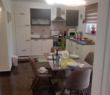 Gregovica Apartment | Green Oasis Pula