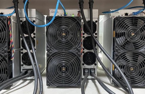 Wang Nam Yen Apartment | Green Power Coin