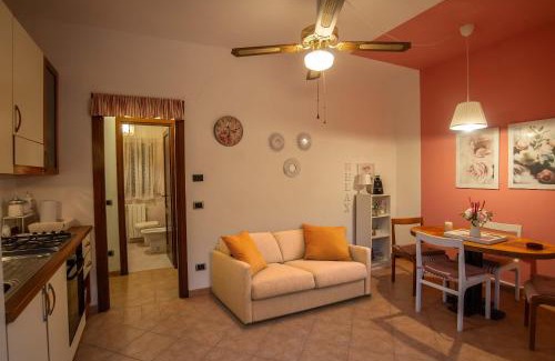 Castiglioncello Apartment | Green View Apartment with pool