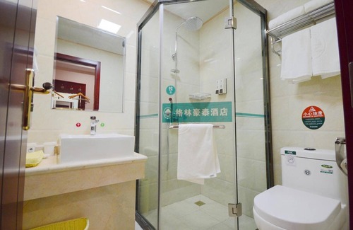 Chenggong Hotel | GreenTree Inn Kunming Chenggong University City HSR Station Shilin Street Express Hotel