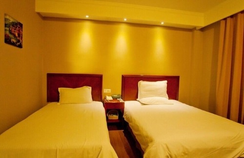 Yu Hua Tai Hotel | Greentree Inn Nanjing China Gate Subway Station Express