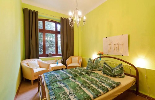 Loebtau Apartment | Große Ferienwohnung in Dresden-Löbtau